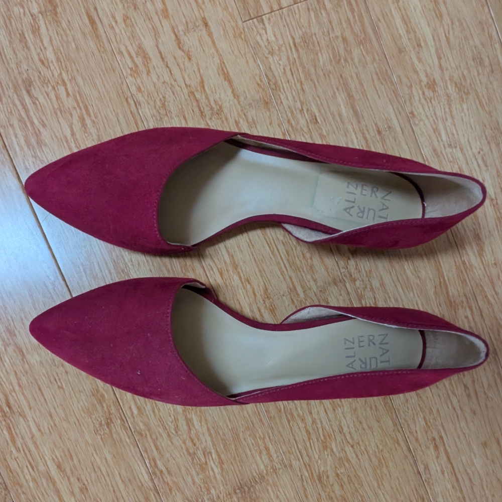 Naturalizer Women's Red Flats, Sz 9.5